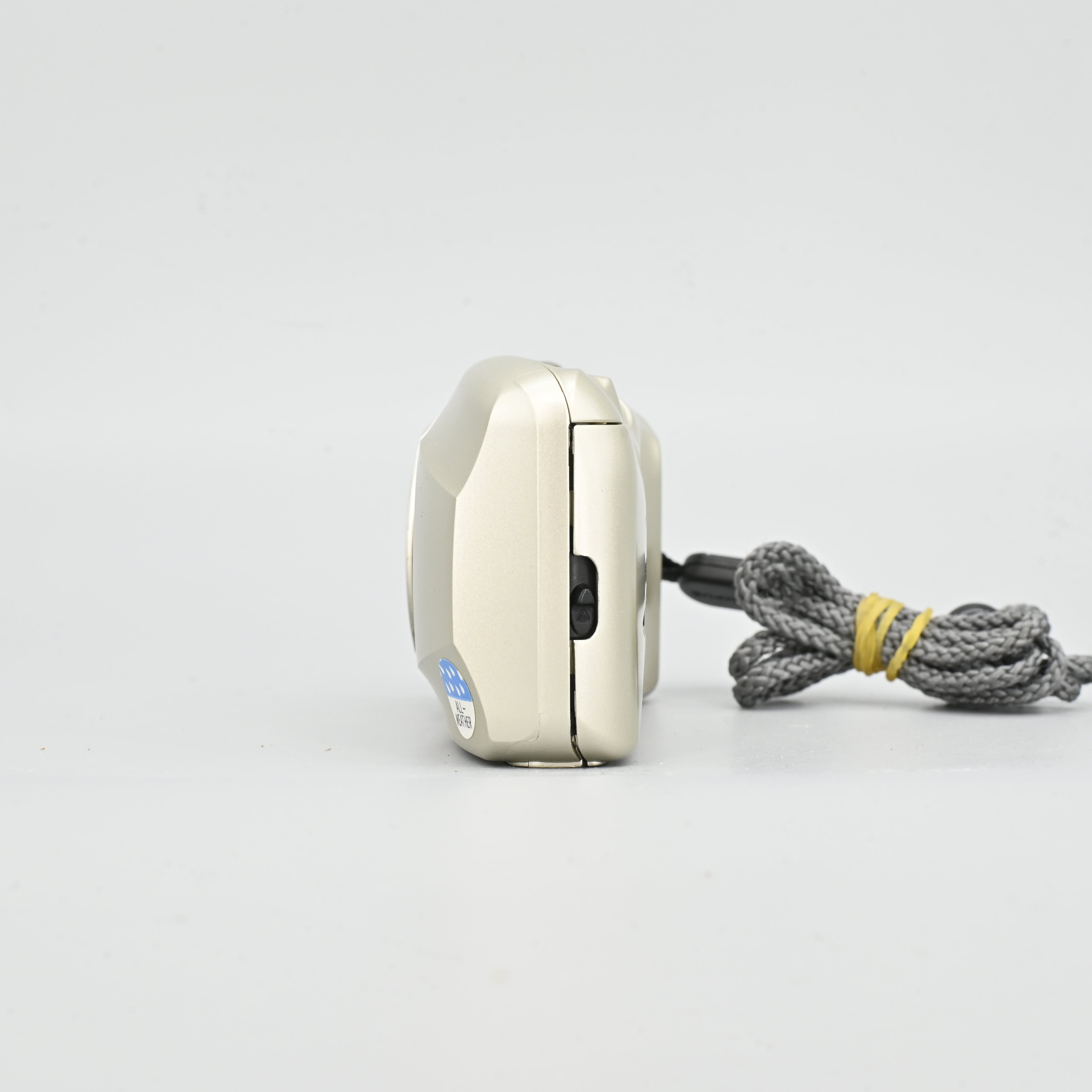 Olympus Mju II (With Case) – SHOWA