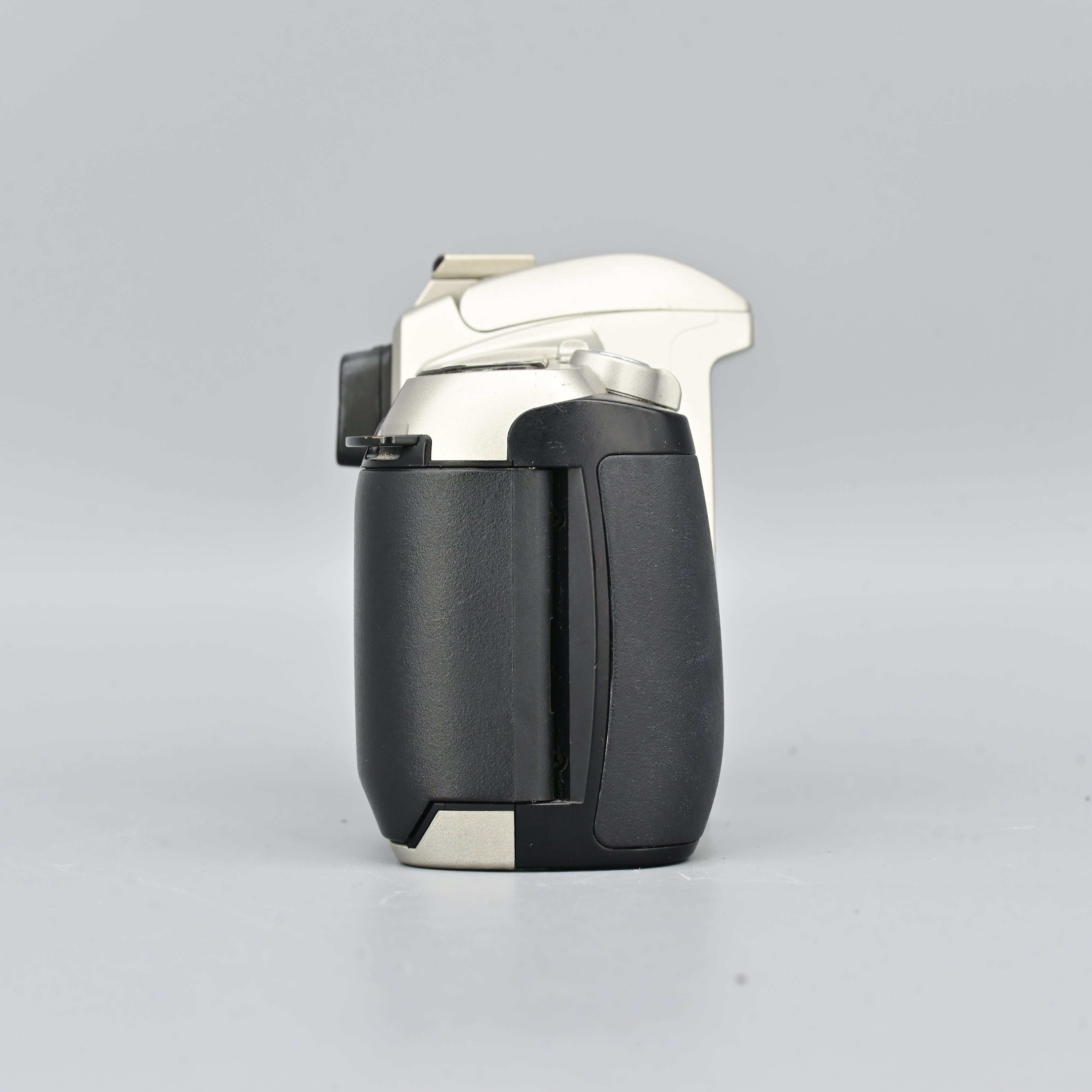 Pentax MZ-L Body Only. – SHOWA