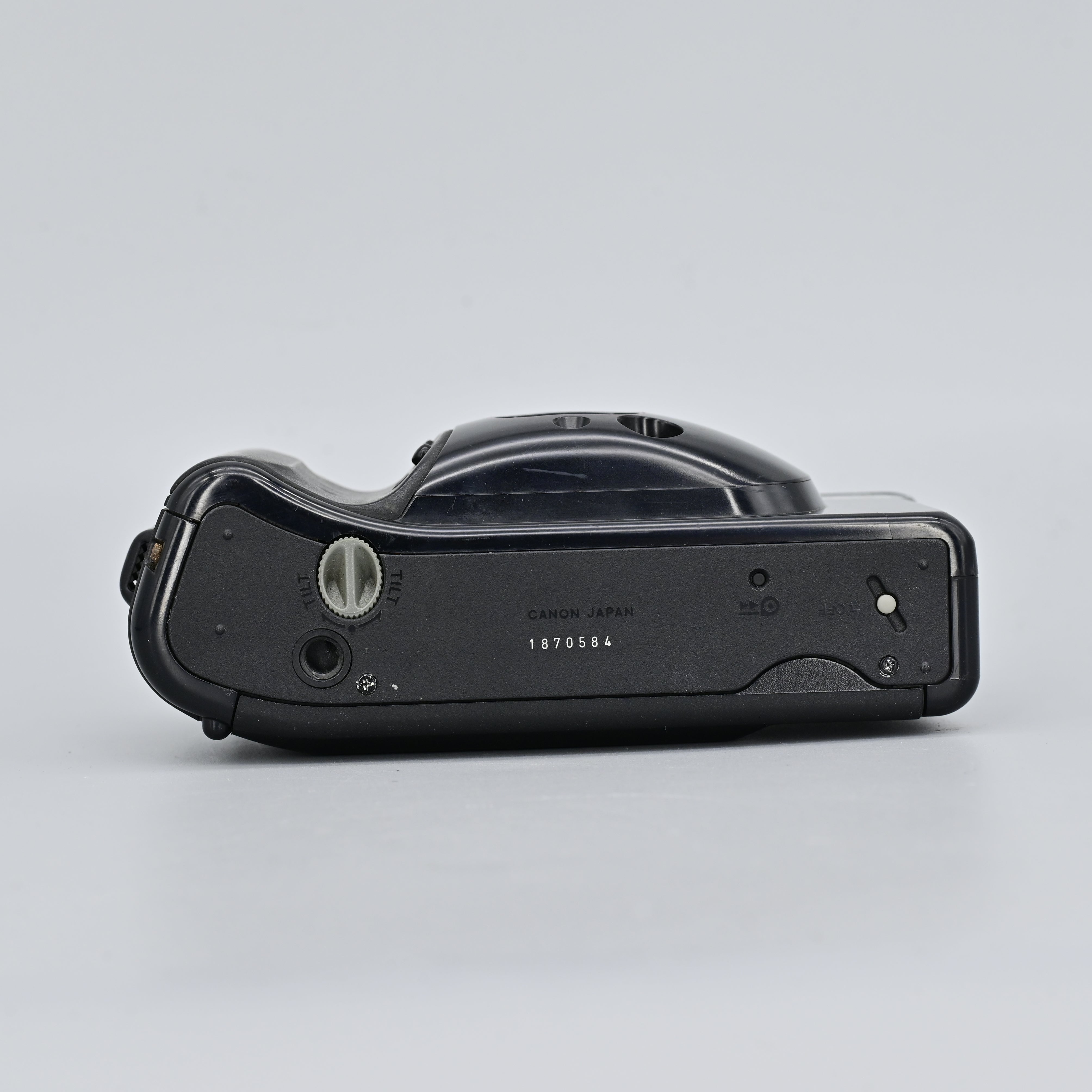 Canon Autoboy 3 Quartz Date – SHOWA