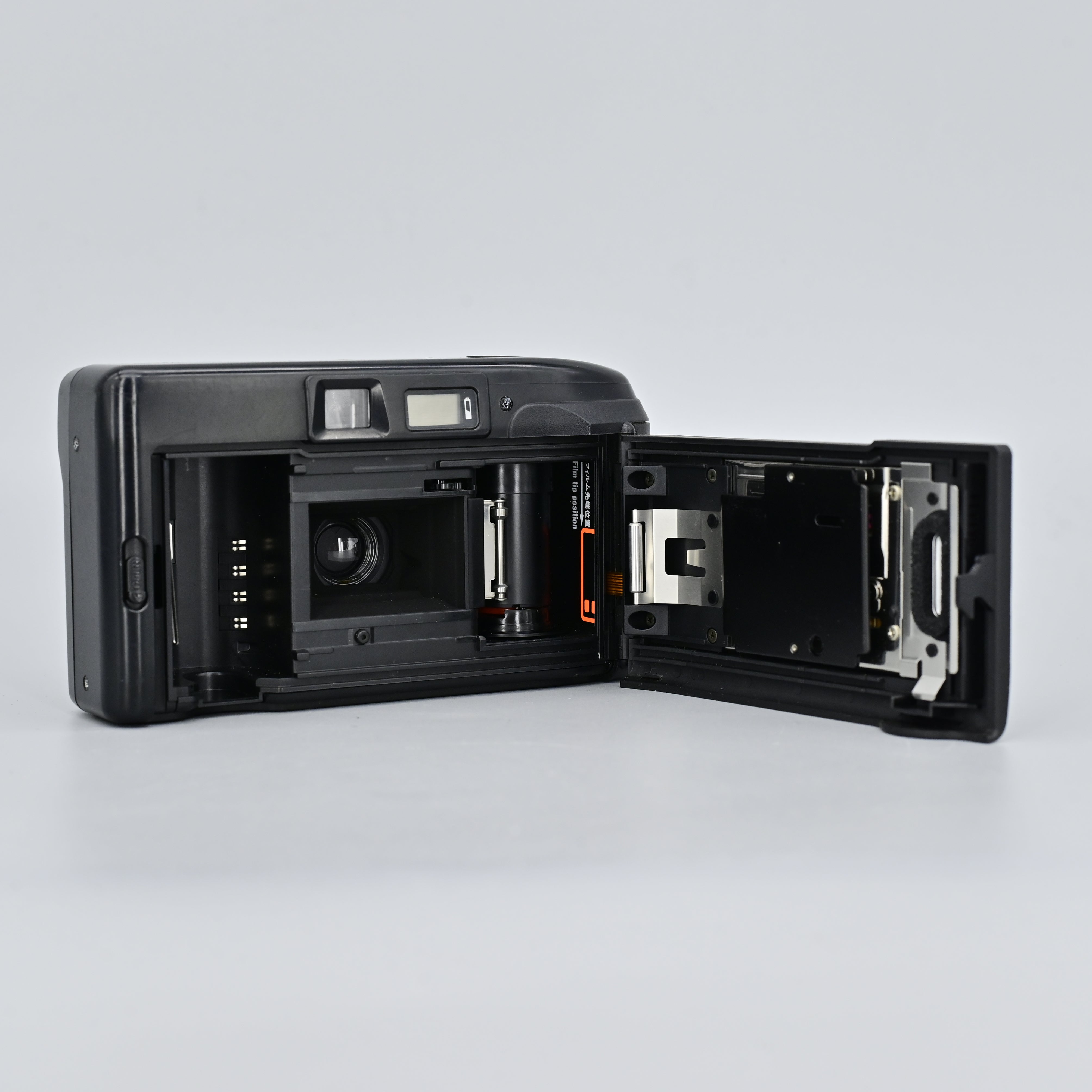 Canon Autoboy 3 Quartz Date – SHOWA