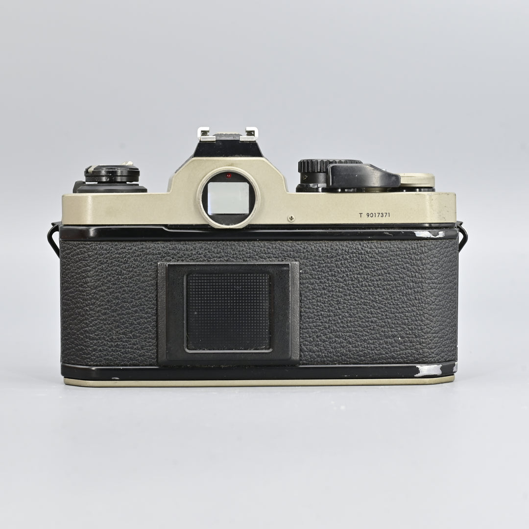 Nikon FM2/T Titanium Body Only.