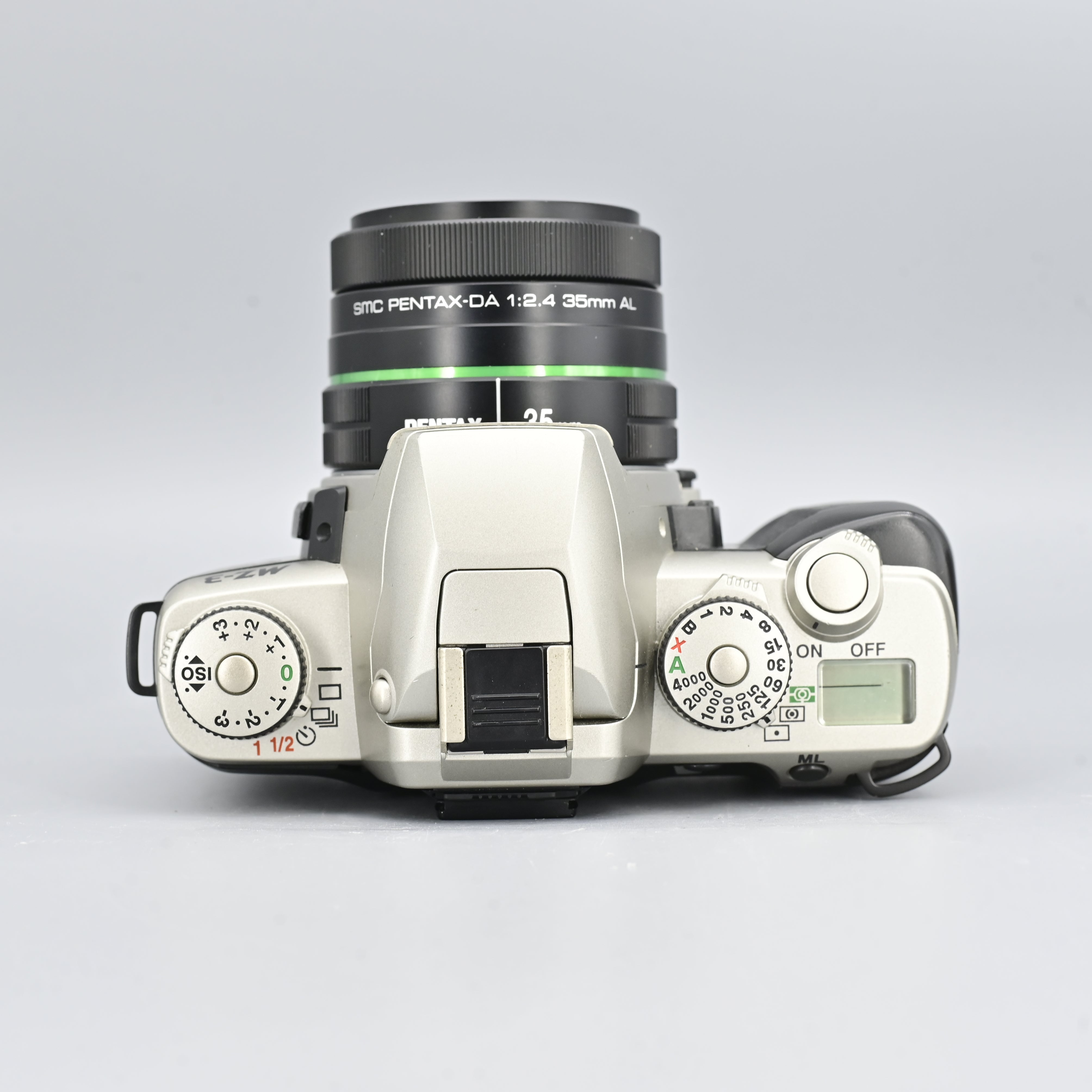 Pentax MZ-3 + SMC 35mm F2.4 AL Lens – SHOWA