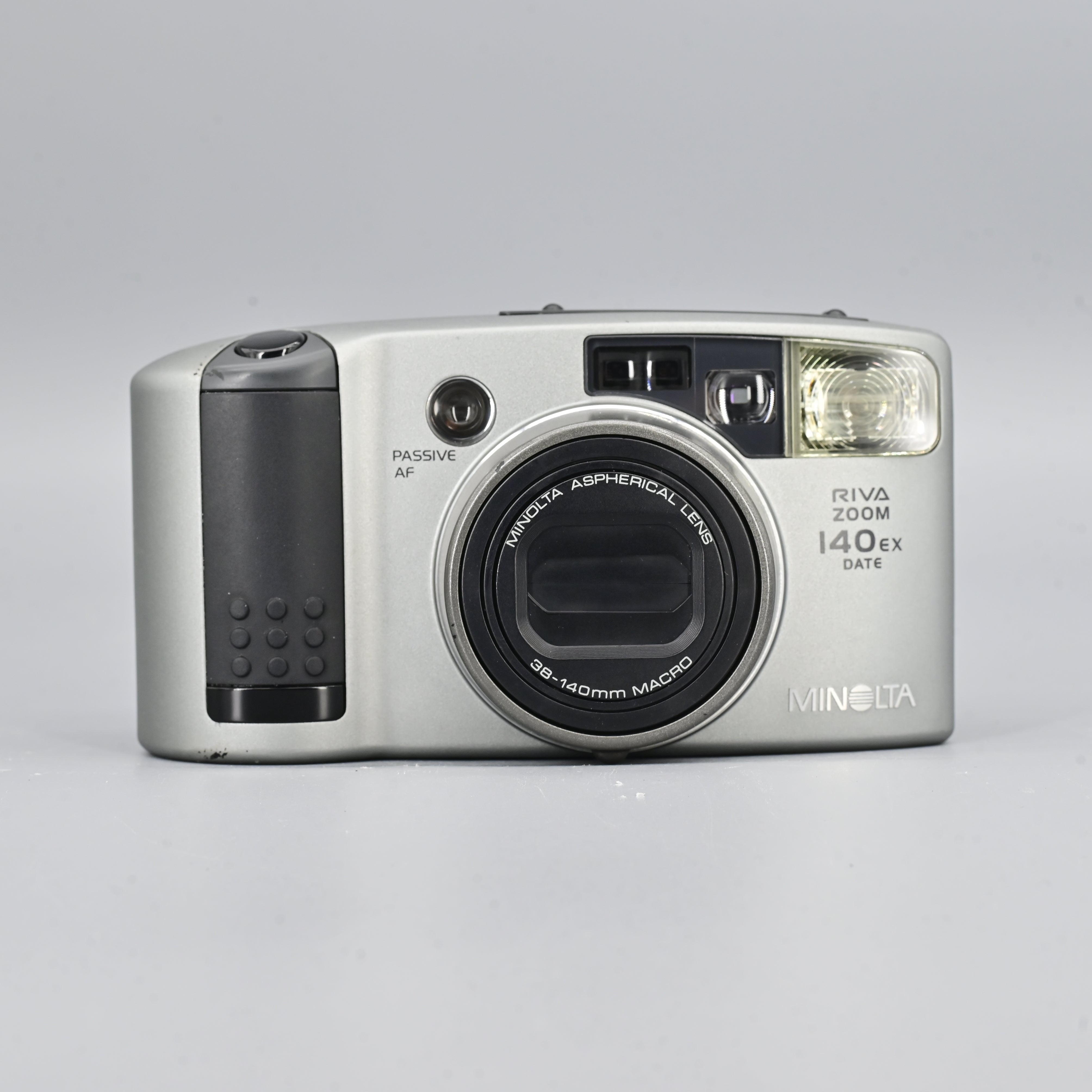 Minolta RIVA Zoom 140EX Date – SHOWA