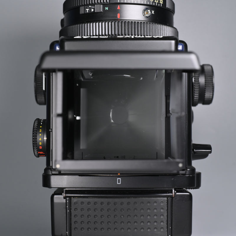 Mamiya RZ67 ProII + Sekor Z 110mm F2.8 Lens