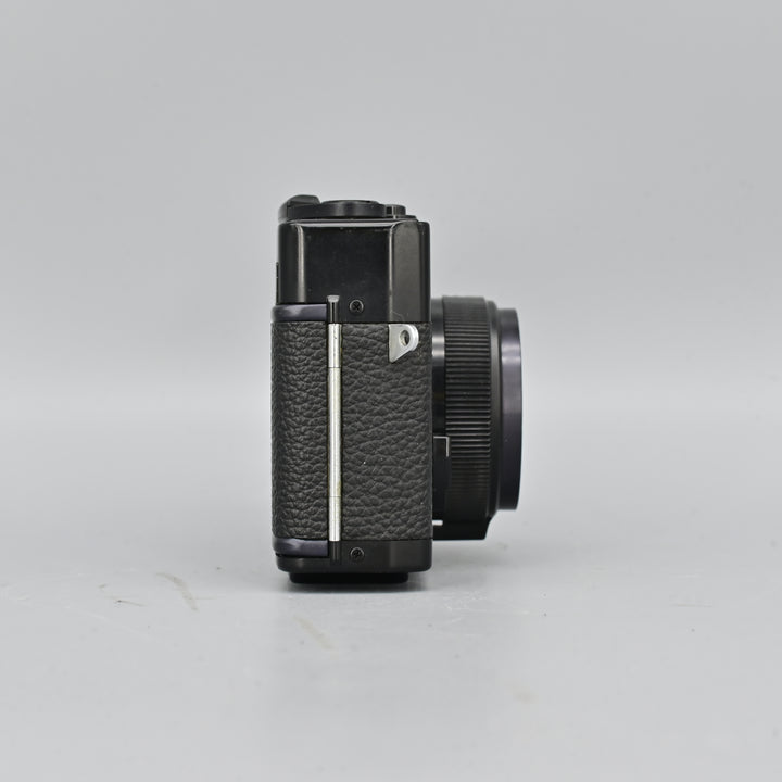 Minolta Hi-Matic S With Case.