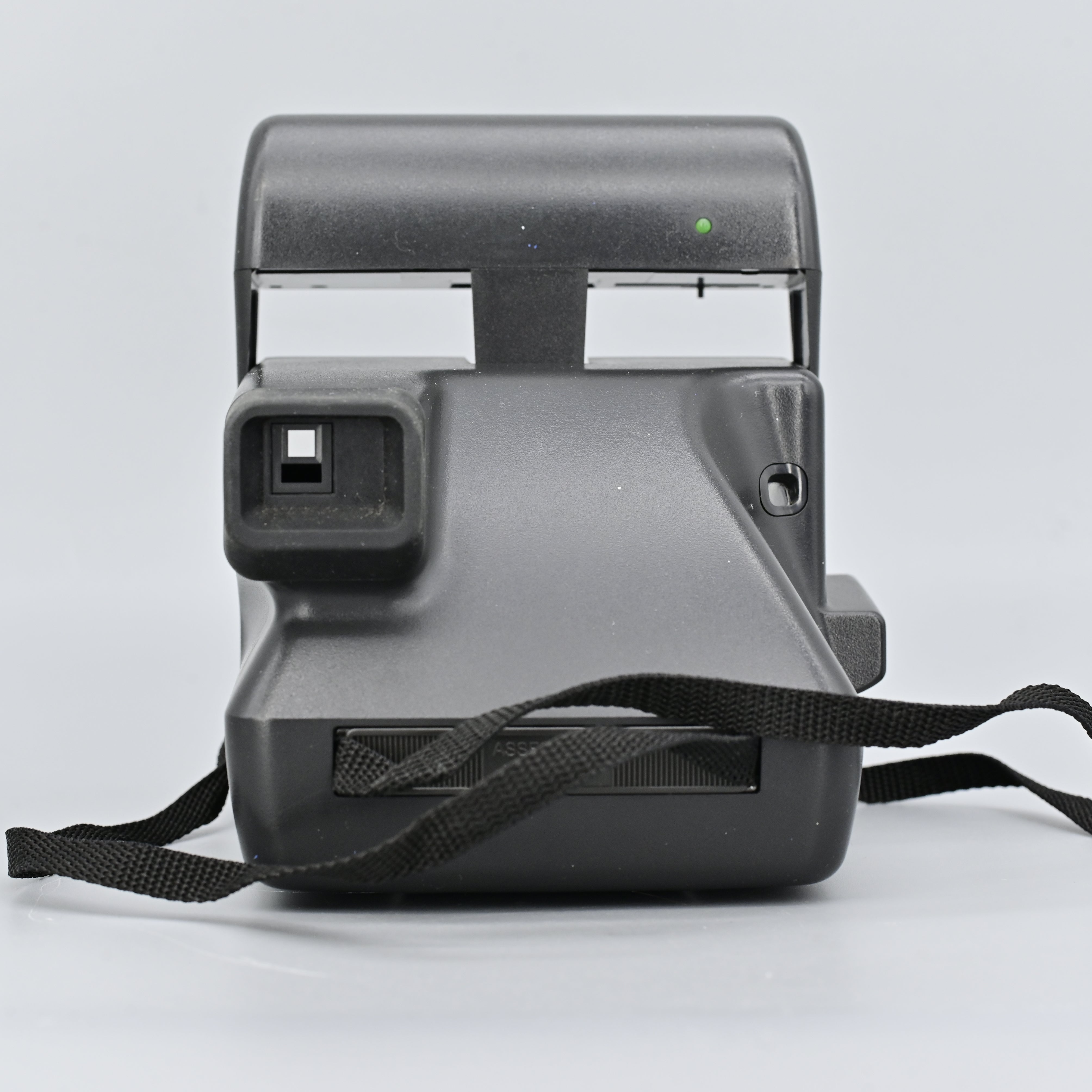 Polaroid 636 Close Up Instant Camera – SHOWA Polaroid 636 Close Up Instant Camera – SHOWA