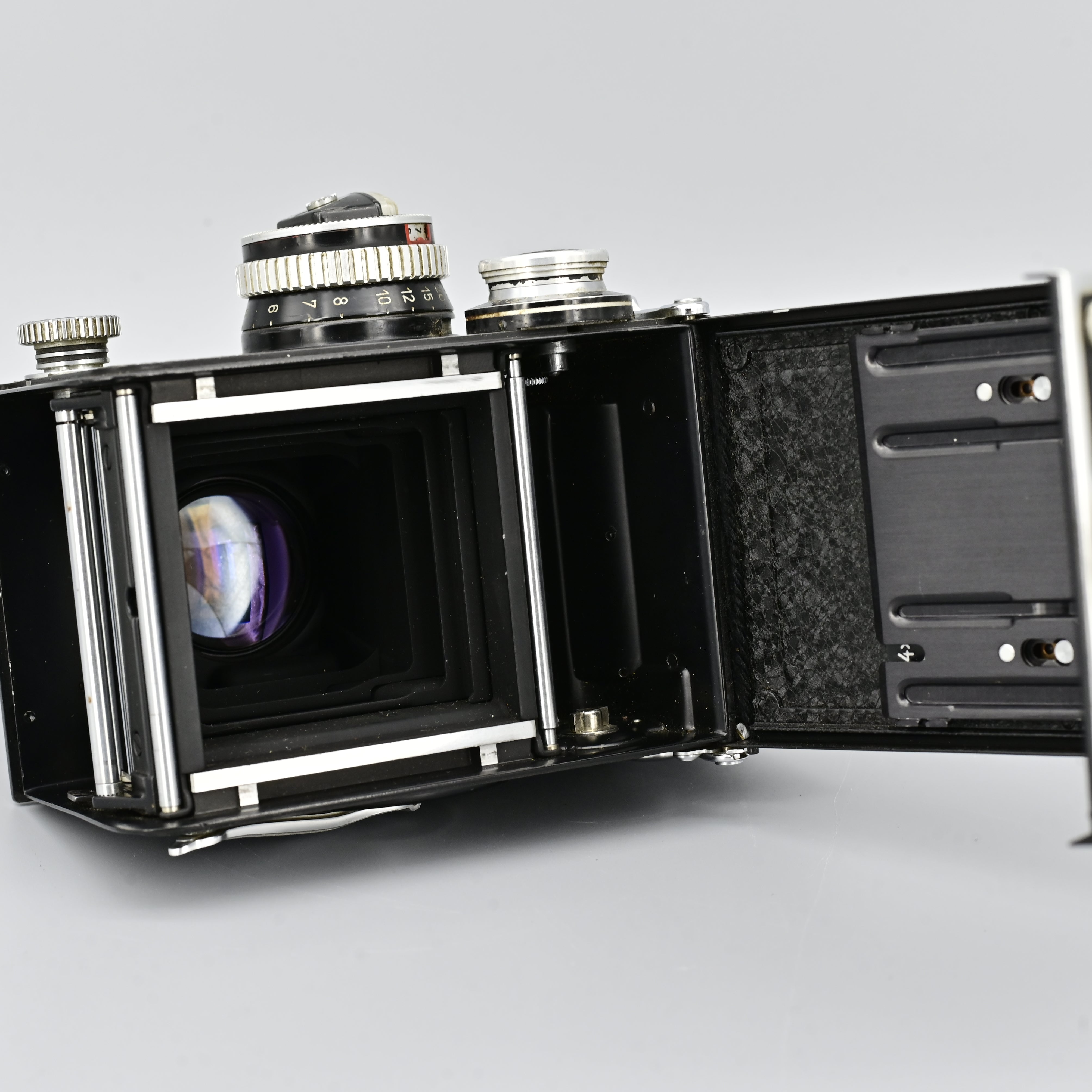 Rolleiflex 2.8F – SHOWA