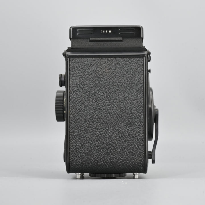 Yashica Mat 124G with Case.