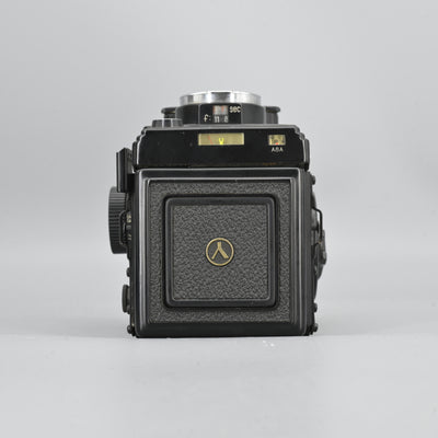 Yashica Mat 124G with Case.