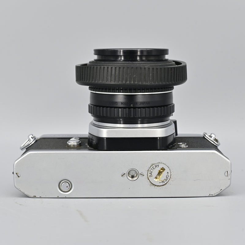 Pentax Spotmatic SP + Takumar 55mm F1.8 Lens [READ]