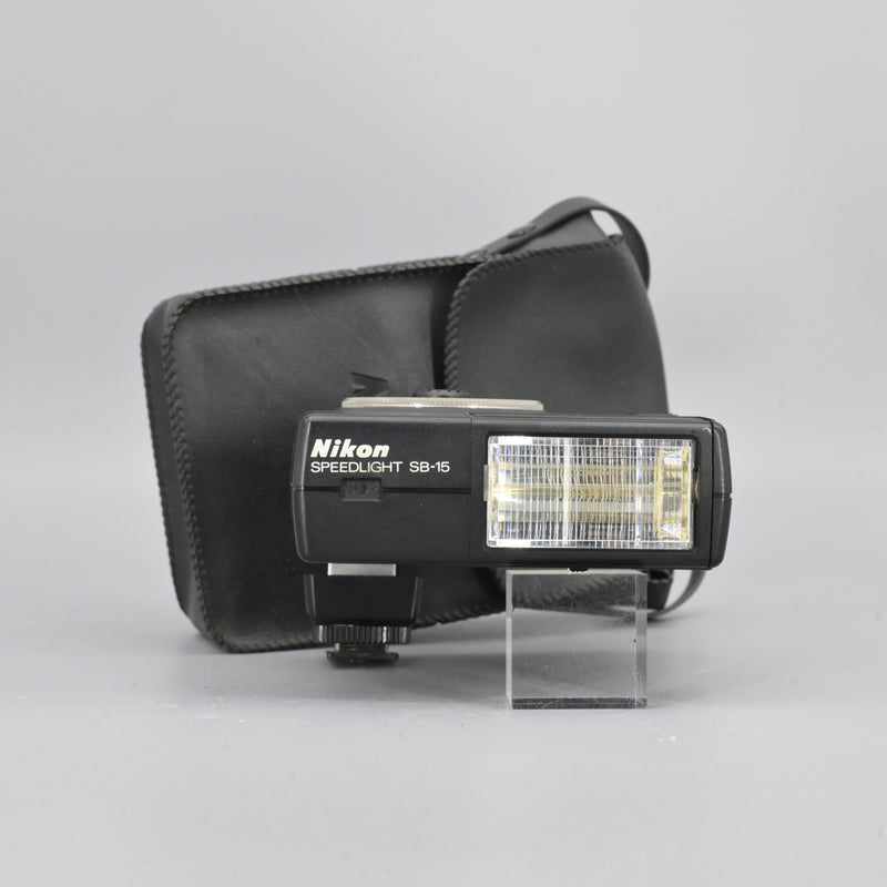 Nikon Speedlight SB-15 Flash