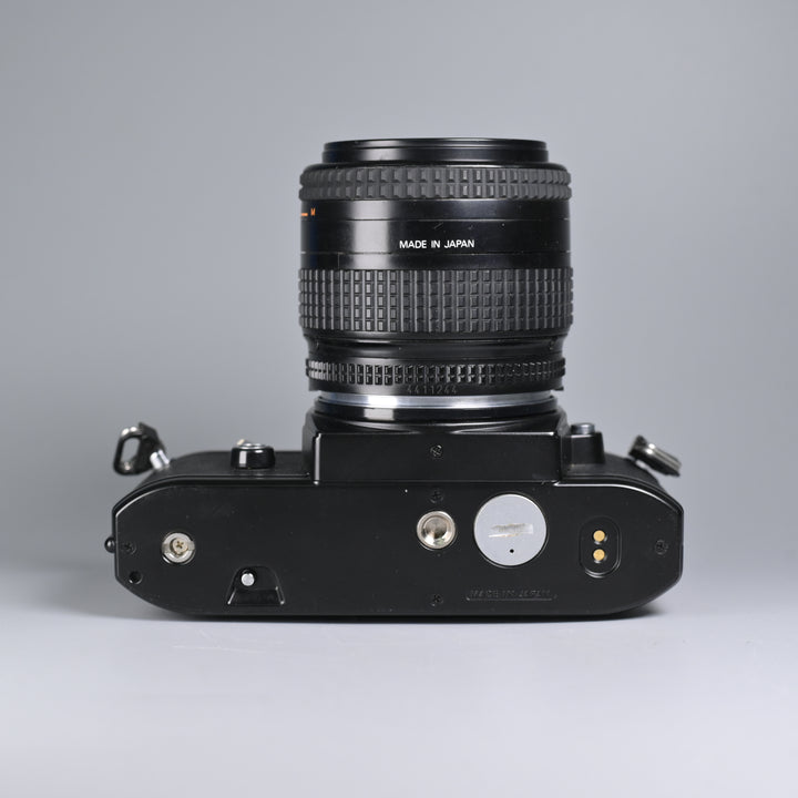 Nikon EM Black + AF Nikkor 35-70/3.3 Lens