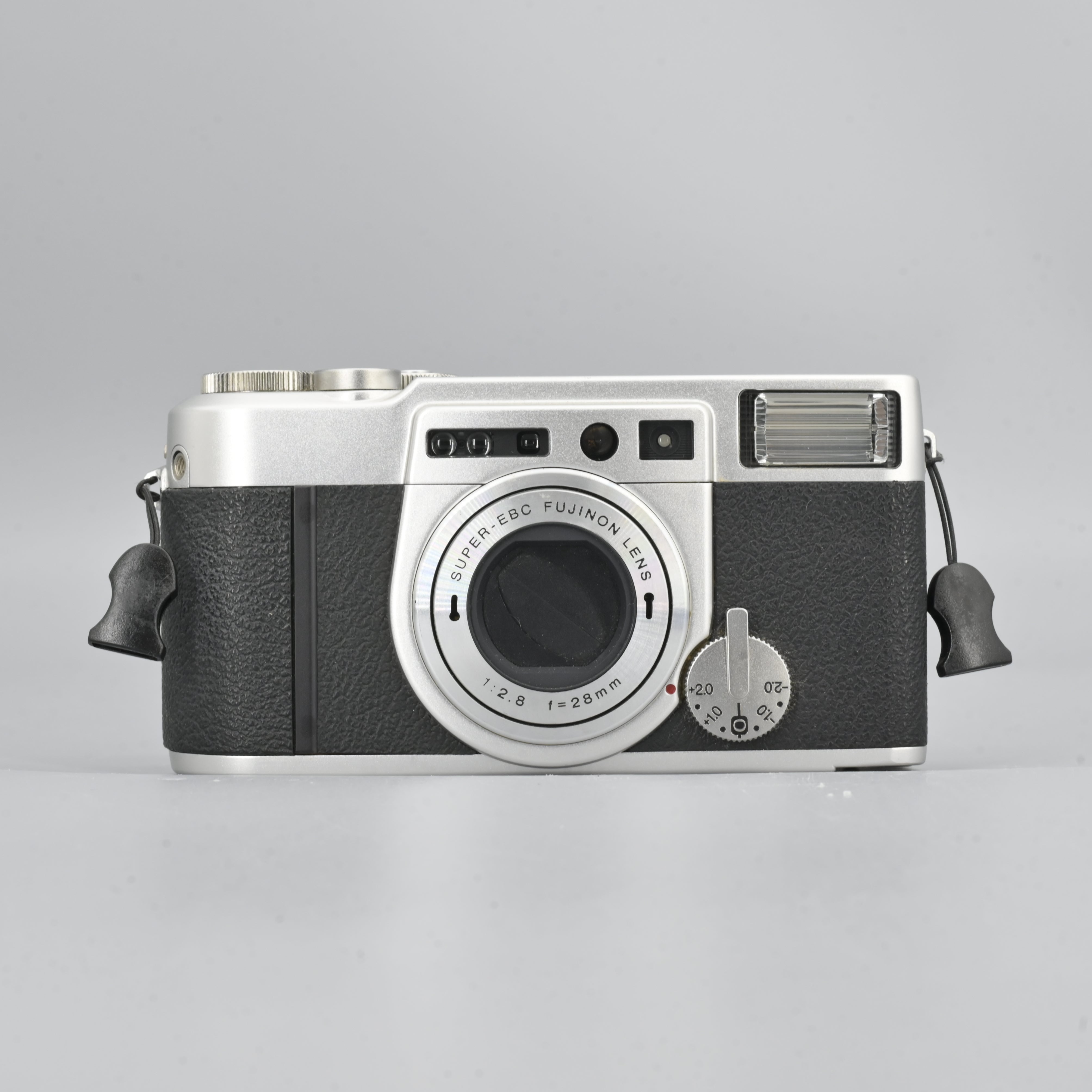 Fujifilm Klasse W. – SHOWA