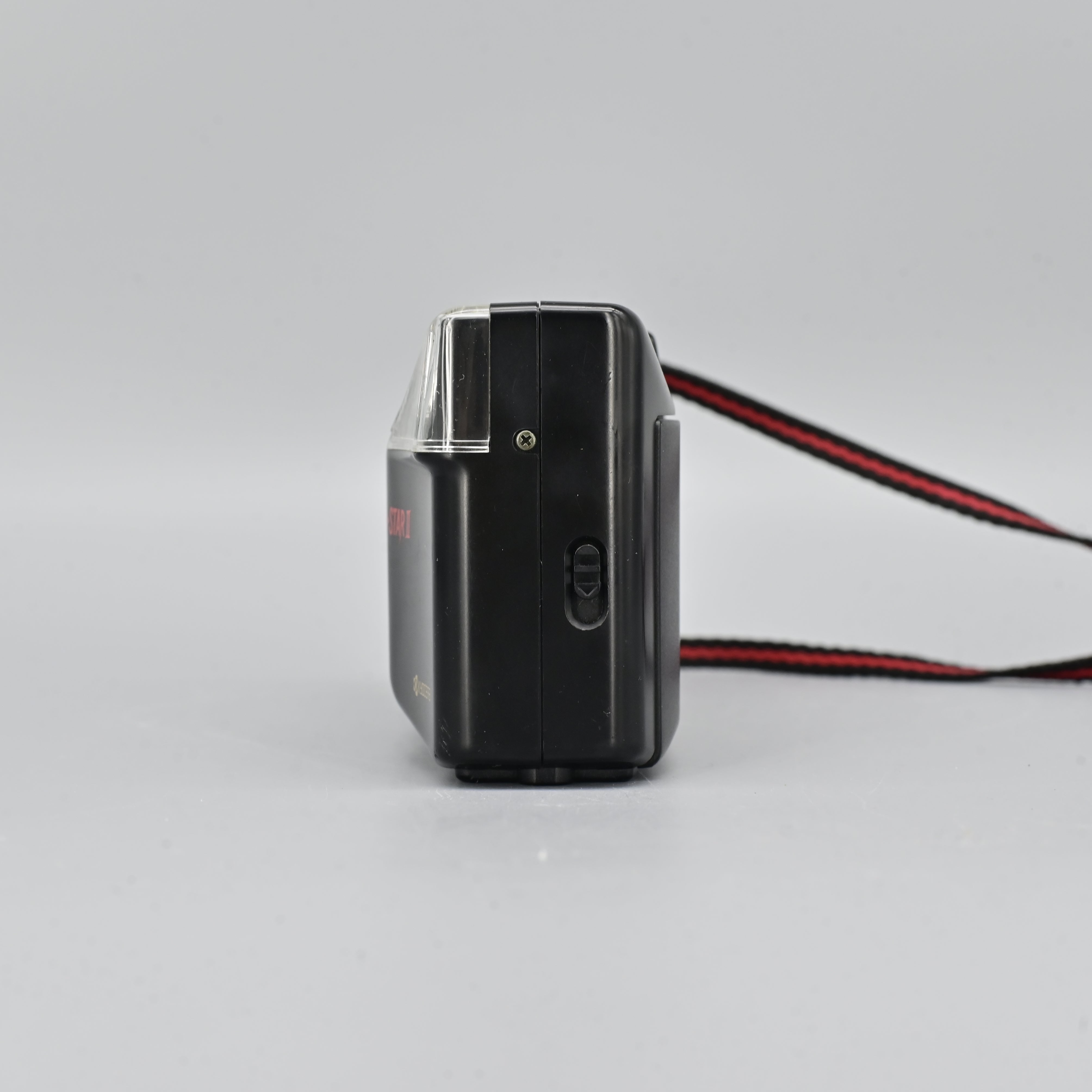 Yashica NINIA Star II[READ] – SHOWA