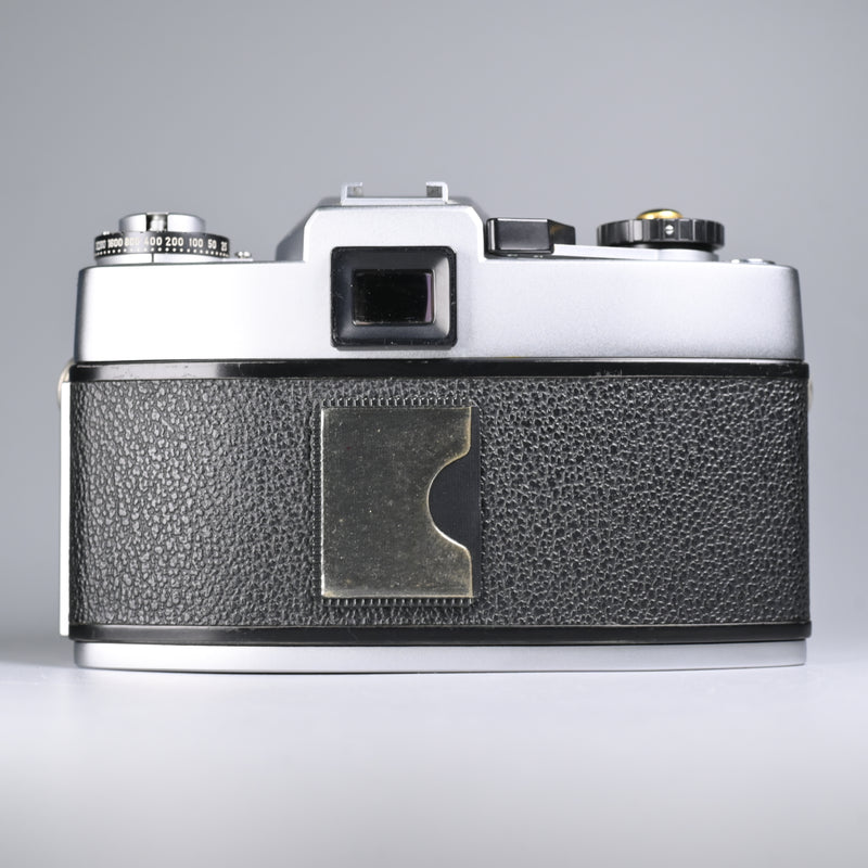 Leica Leicaflex SL Body Only.