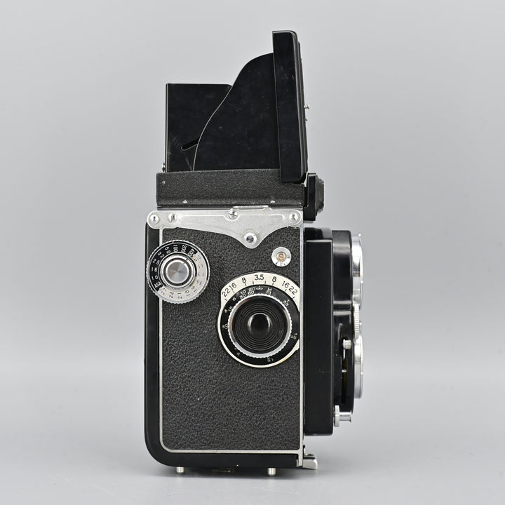 Yashica 635 (With 135 Adapter).