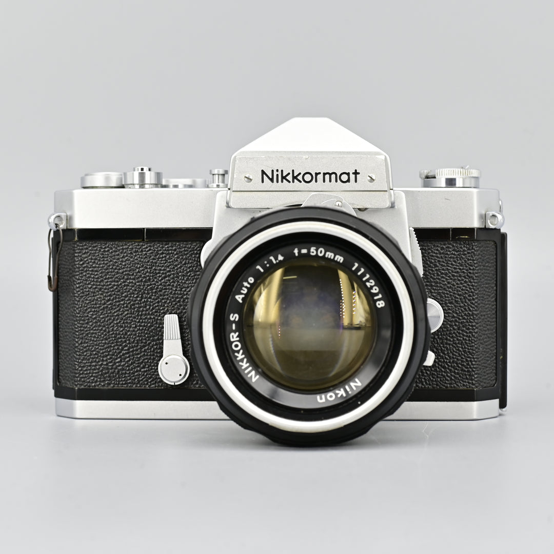 Nikkormat FTn + Nikkor-S Auto 50mm F1.4 Lens [READ]