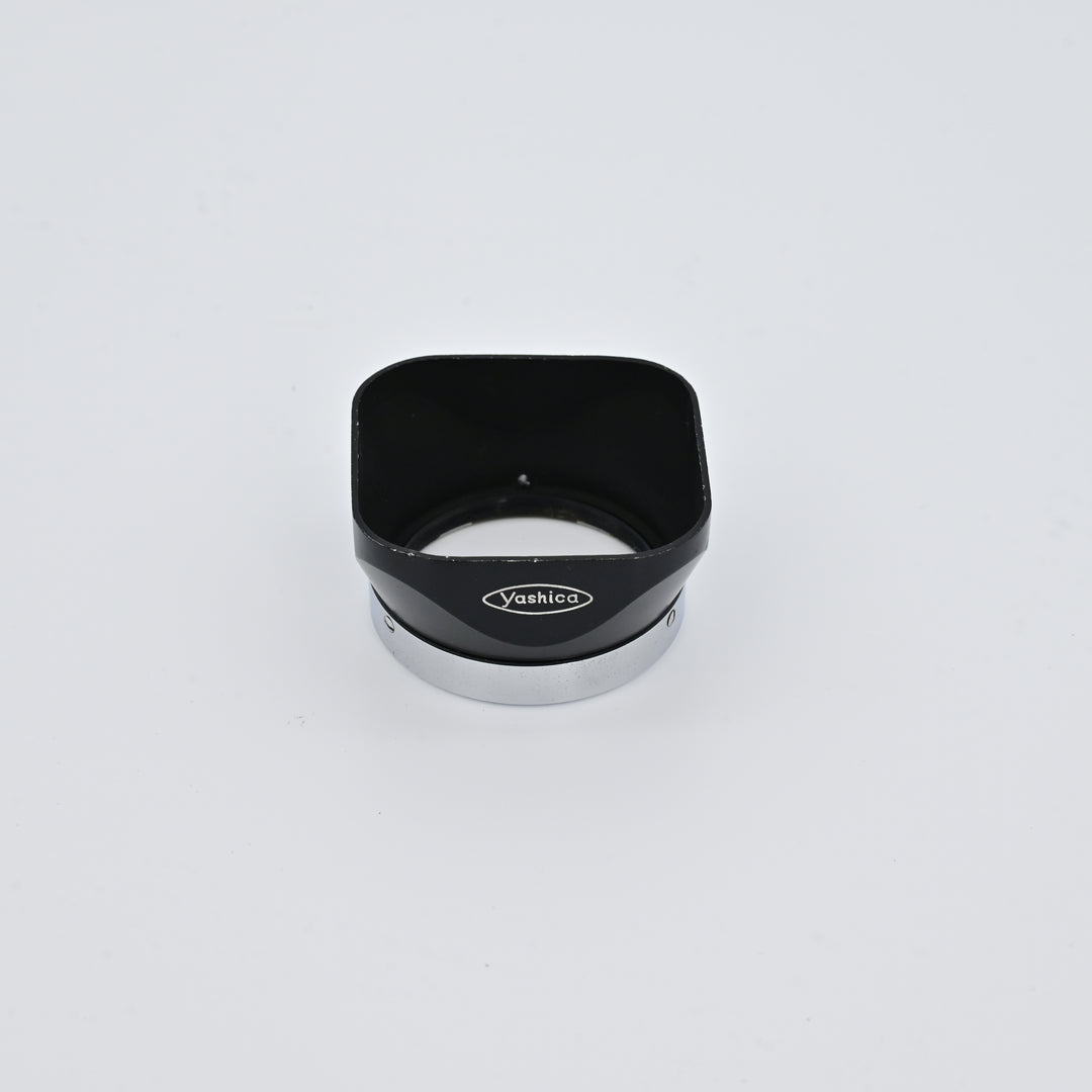 Yashica Lens Hood Bay 1