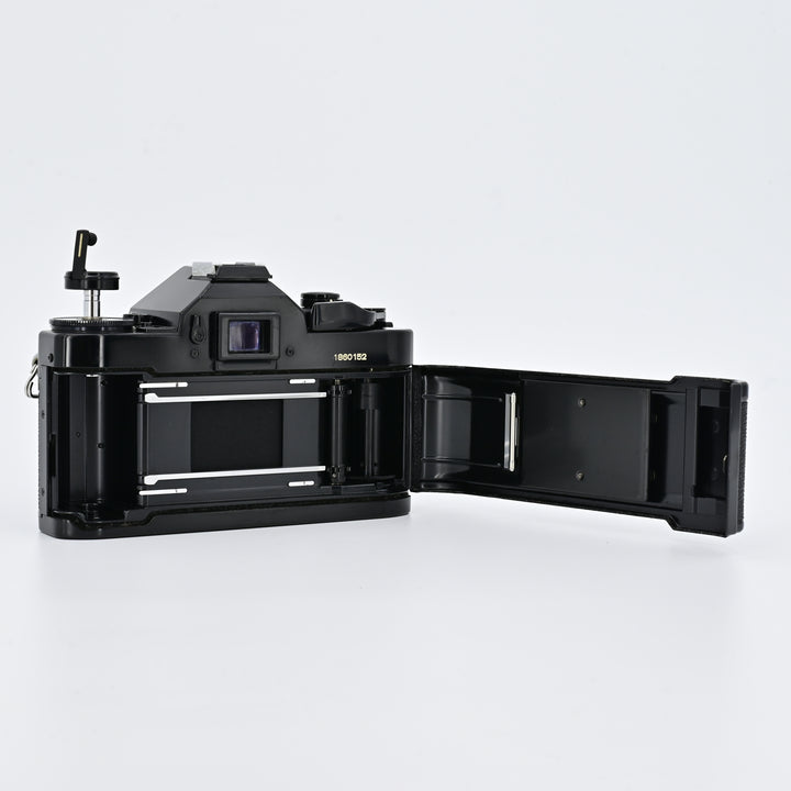 完動品】Canon AE-1 black / New FD 50mm F1.8