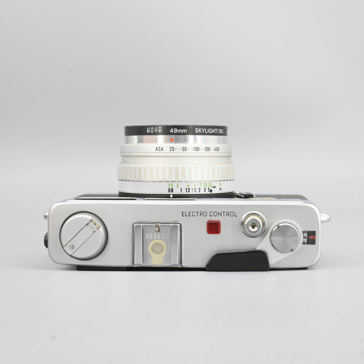 Minolta Hi-matic E (With Case).