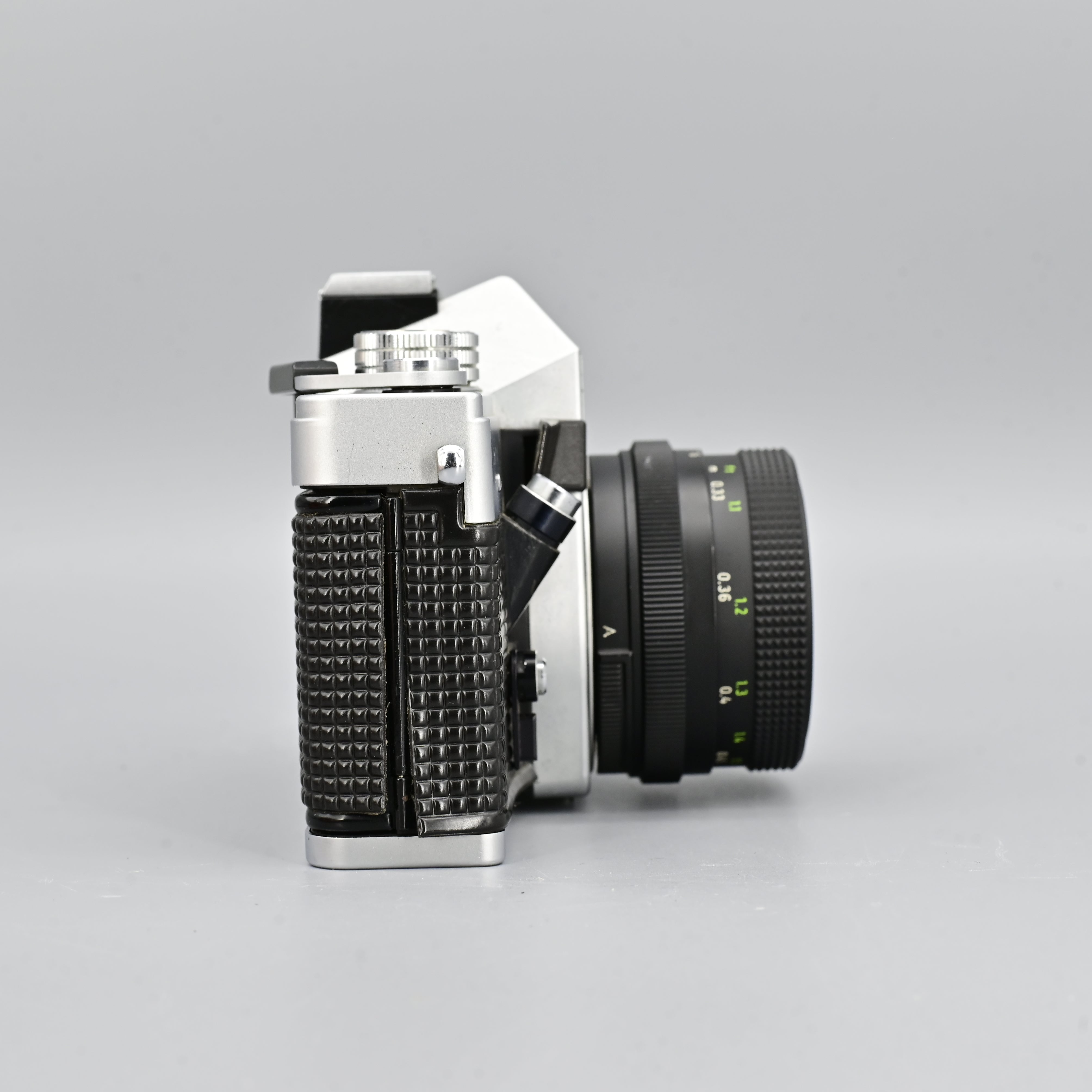 Praktica MTL3 + Pentacon 50mm F1.8 M42 lens – SHOWA