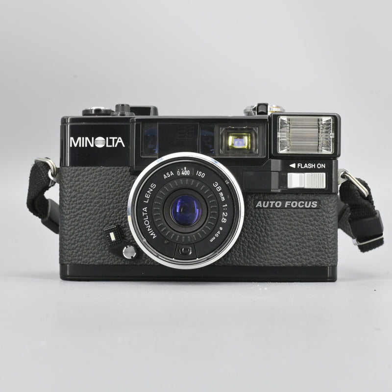 Minolta Hi-Matic AF2 (With Case).