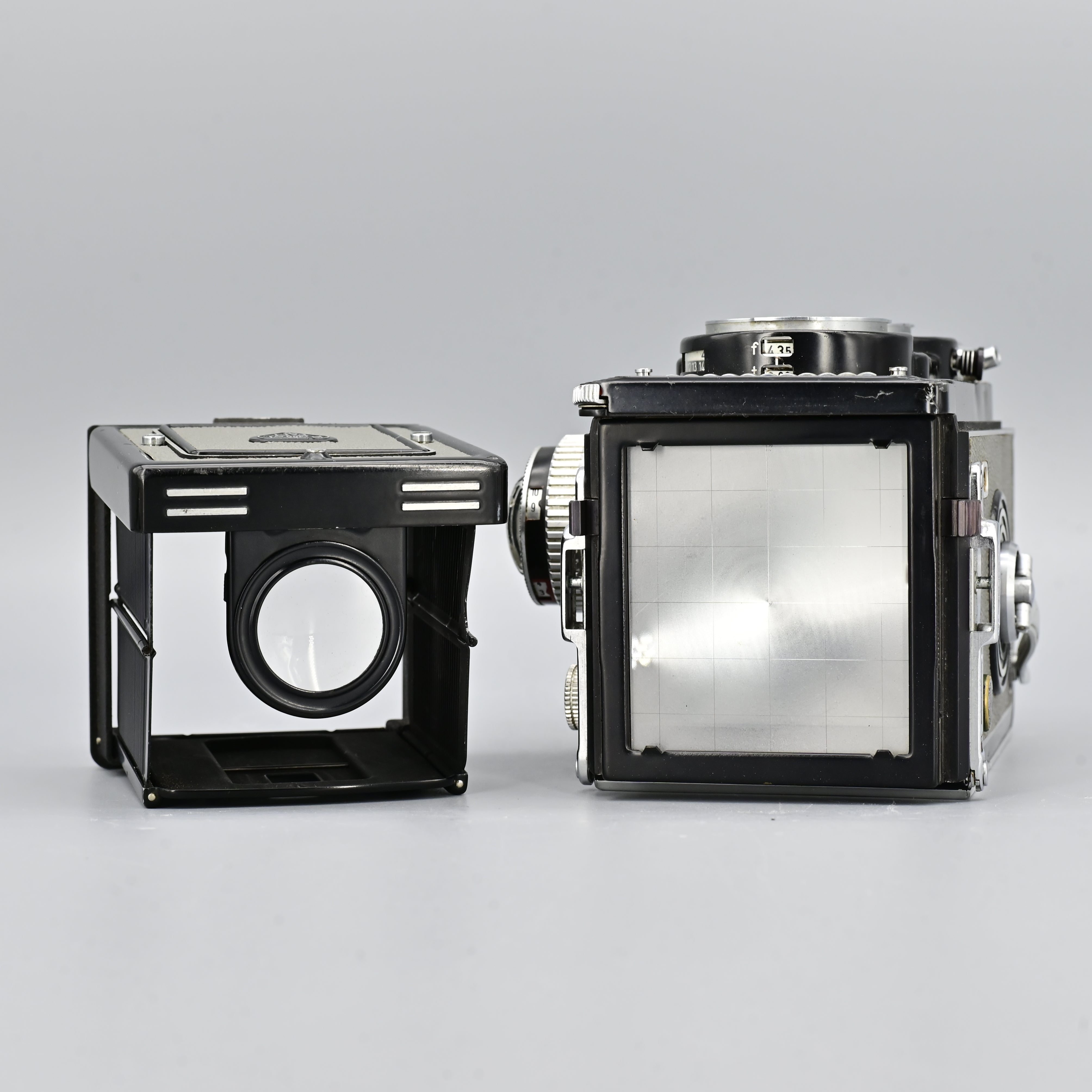 Rolleiflex 3.5T Meter (Grey Version). – SHOWA