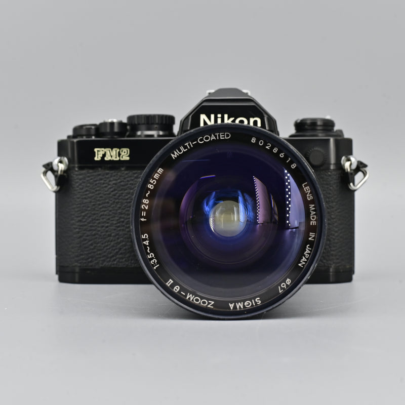 Nikon FM2 Black + Sigma Zoom 28-85mm F3.5-4.5 Lens