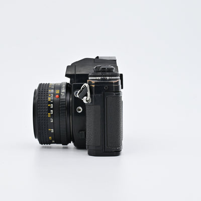 Minolta X700 Black + MD 50mm F1.7 Lens