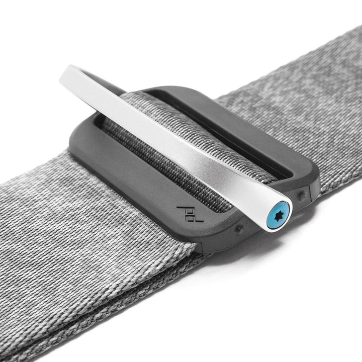 Peak Design - Slide